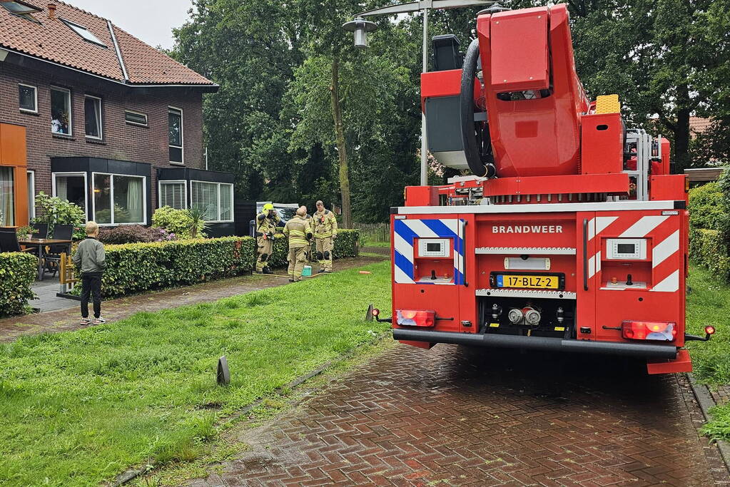 Brand op zolder van woning door accu