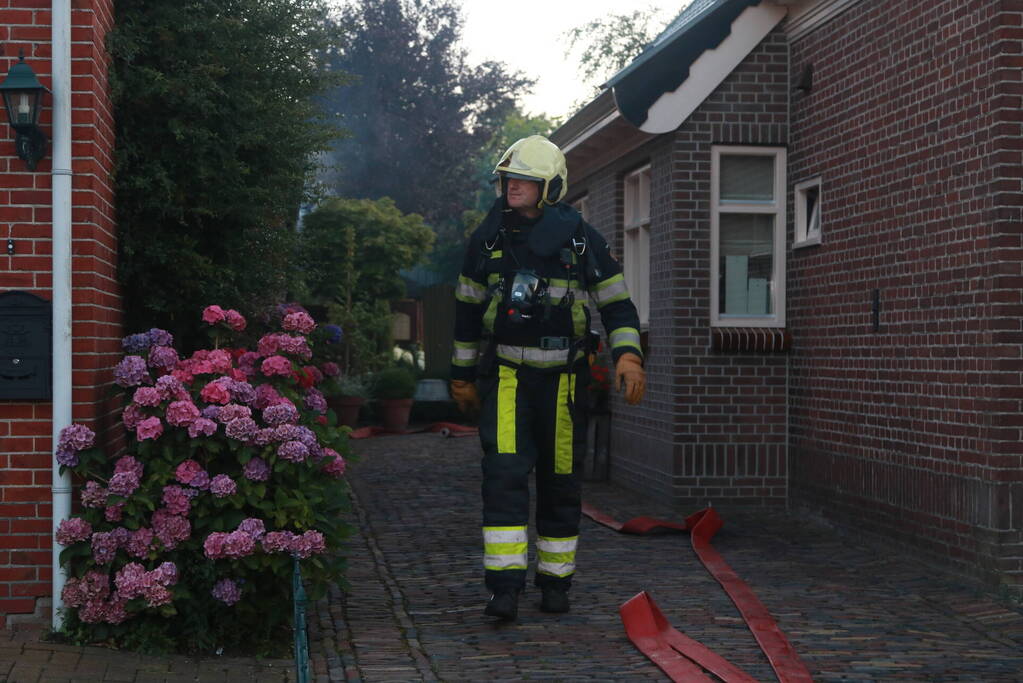 Grote brand in loods