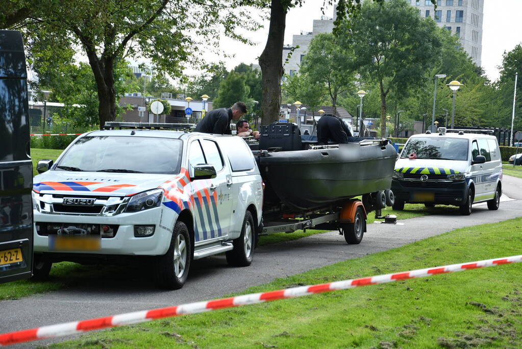 Park afgezet na vondst kleding