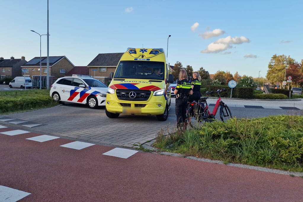 Bestuurder onder invloed rijdt e-bikker aan