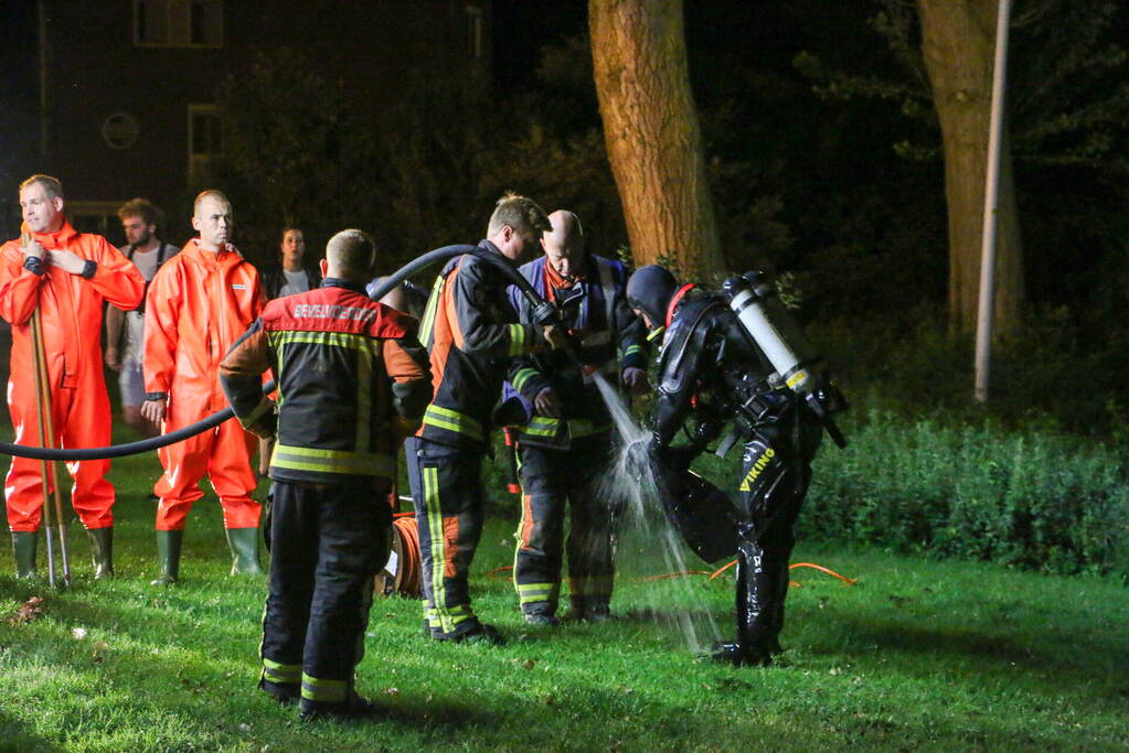 Zoektocht naar mogelijk te water geraakte scooterrijder