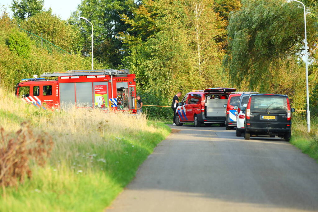 Blauw vat in sloot aangetroffen