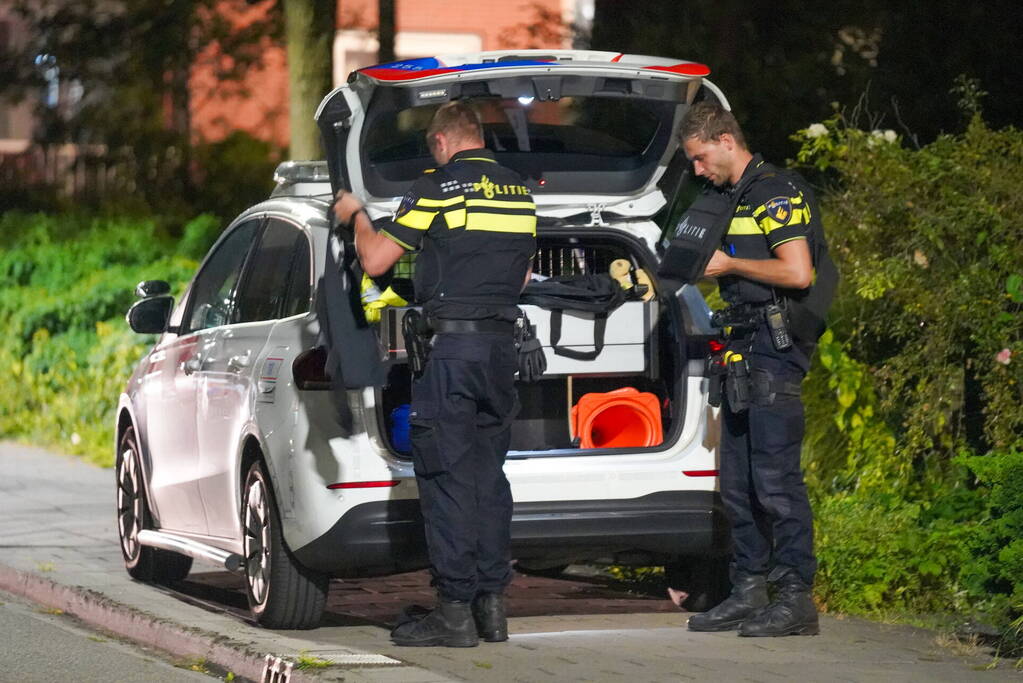 Meerdere aanhoudingen na inval in flatwoning