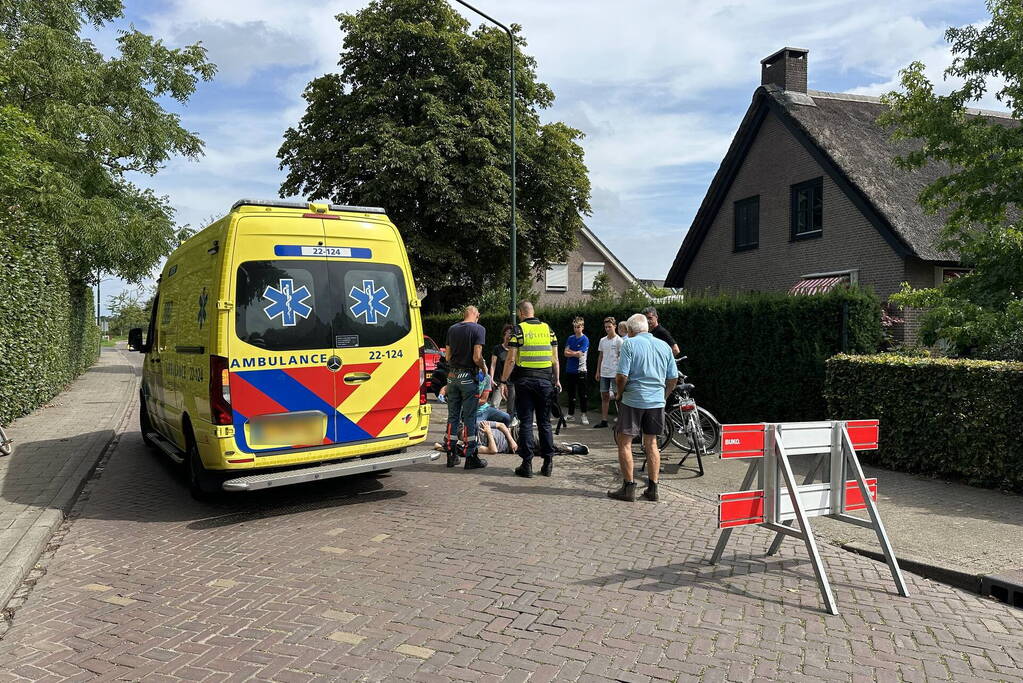 Gewonde na ongeval tussen twee fietsers