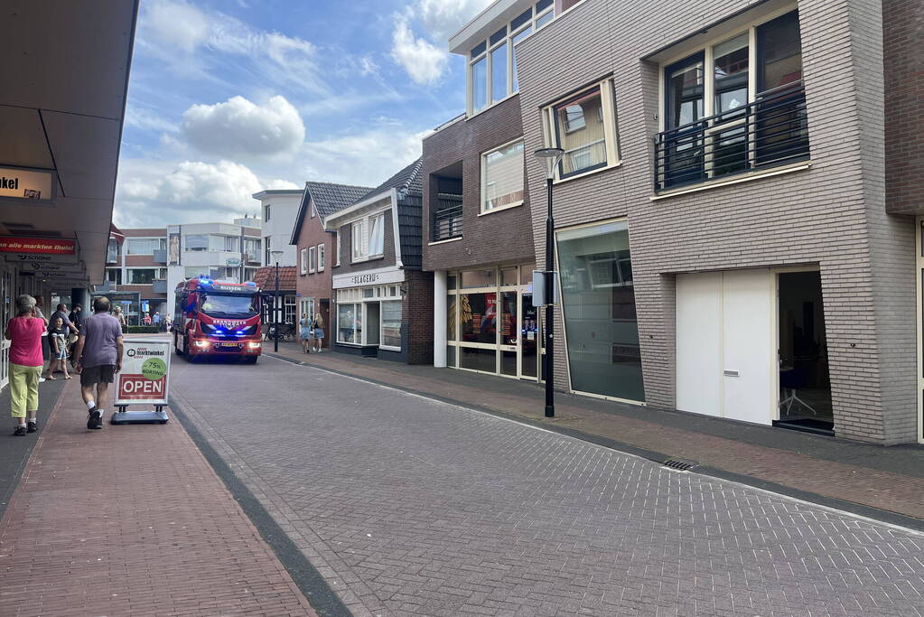 Snelle brandweerinzet bij woningbrand