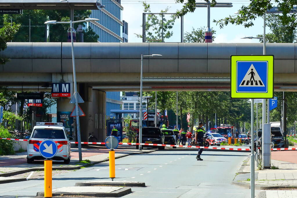 Hulpdiensten groots ingezet rondom metrostation