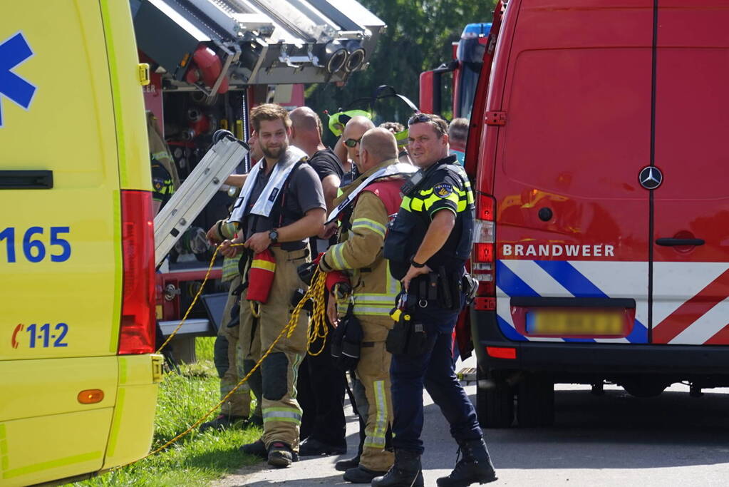 Grote zoekactie na aantreffen step bij pont over water