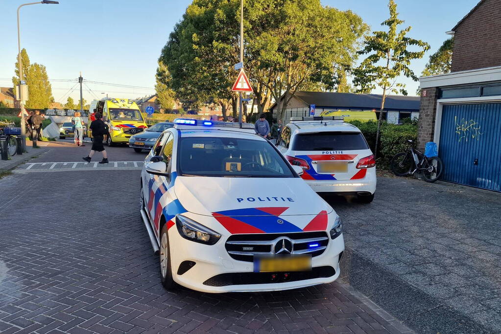 Voetganger ernstig gewond bij botsing met scooter