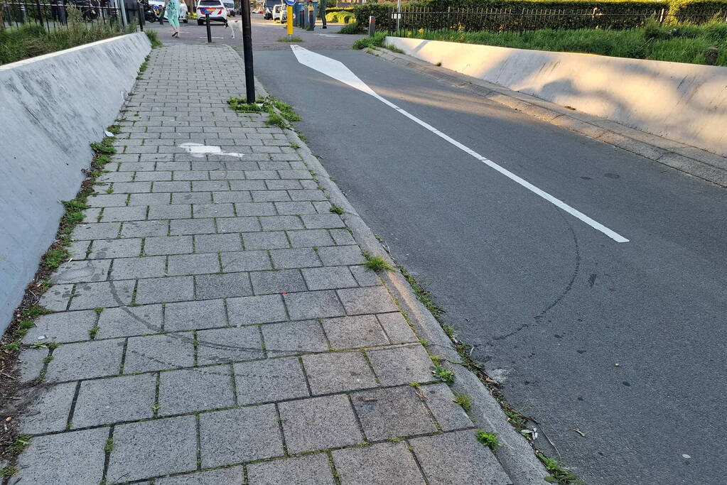 Voetganger ernstig gewond bij botsing met scooter