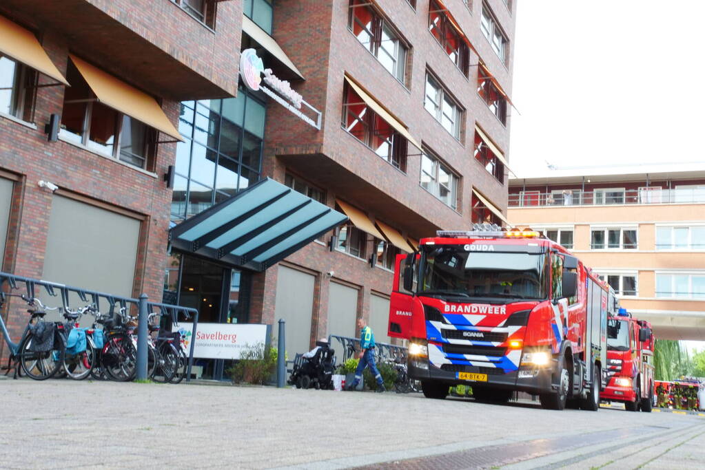 Rookontwikkeling uit vaatwasser zorgt voor brandweerinzet