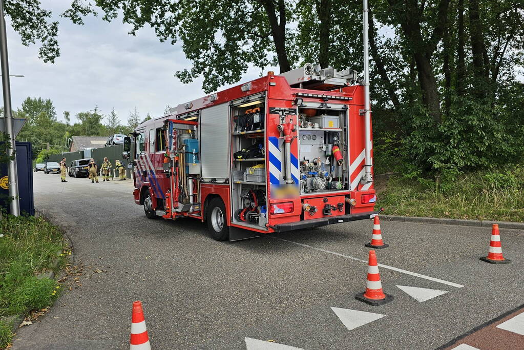 Brandweer doet onderzoek naar gaslucht