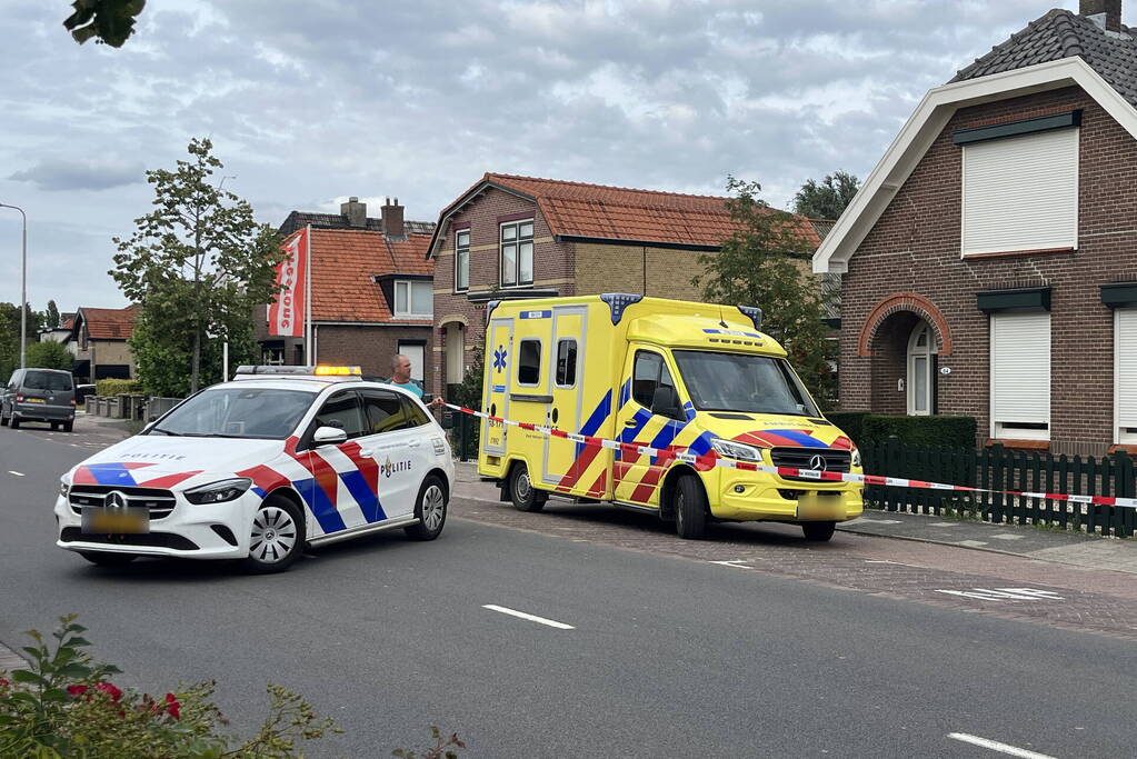 Hevige schade bij ongeval op kruising