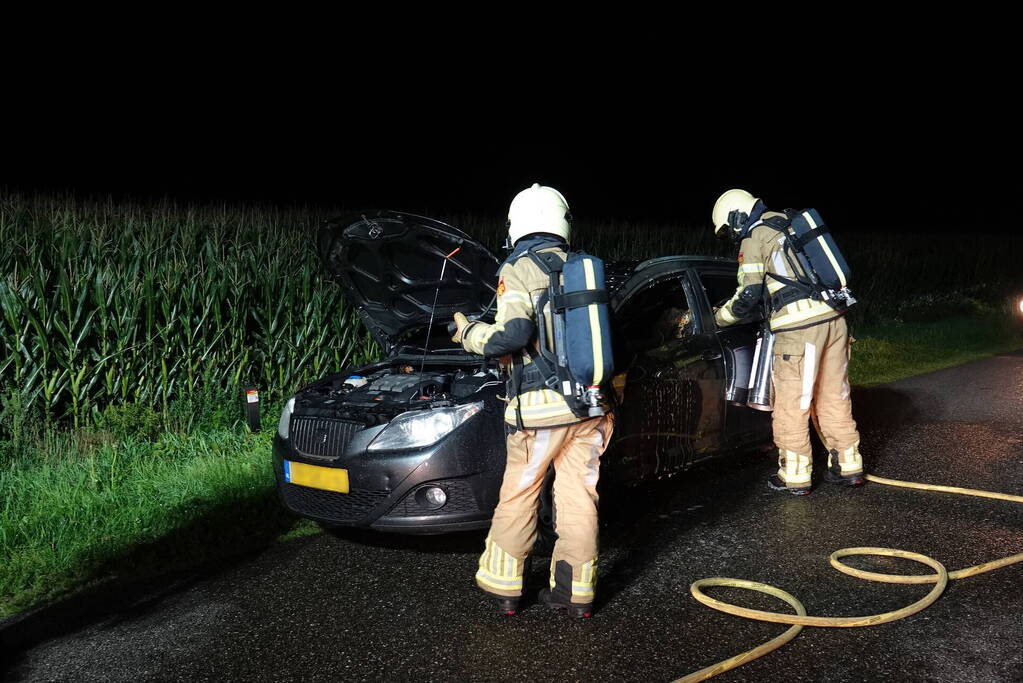 Autobrand snel geblust