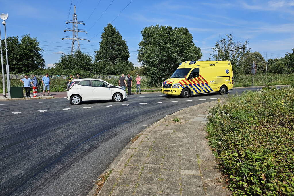 Aanrijding tussen automobilist en fietser