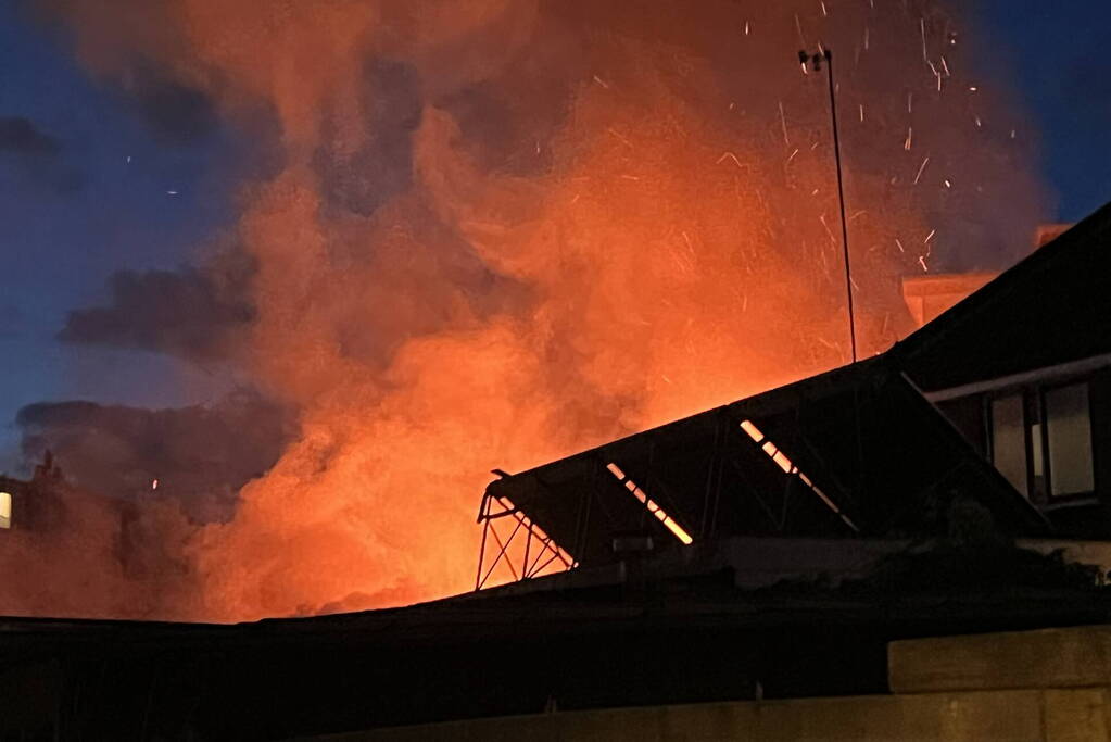 Uitslaande brand in een garage