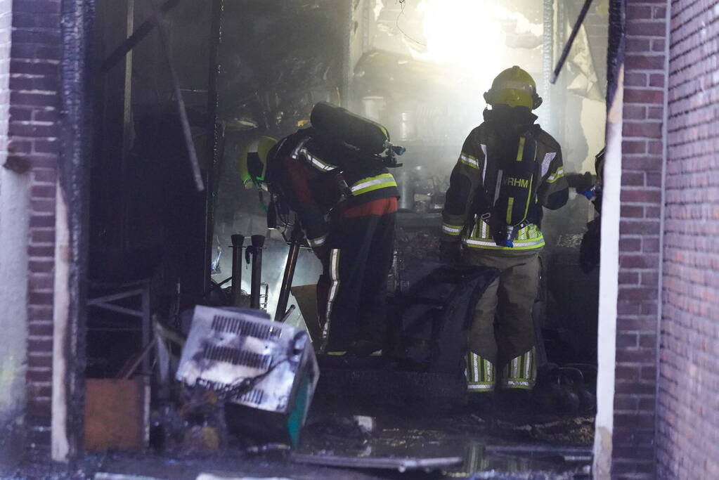 Uitslaande brand in een garage