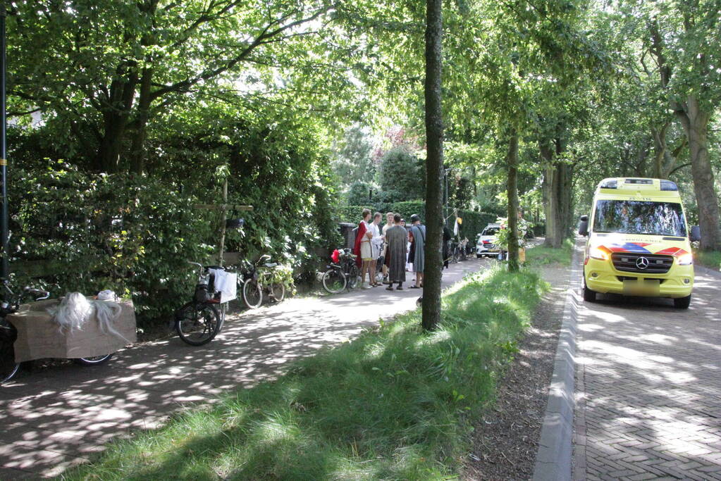 Scooterrijder op de vlucht na botsing met Solex