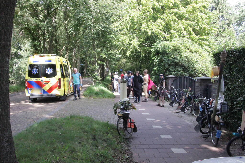 Scooterrijder op de vlucht na botsing met Solex