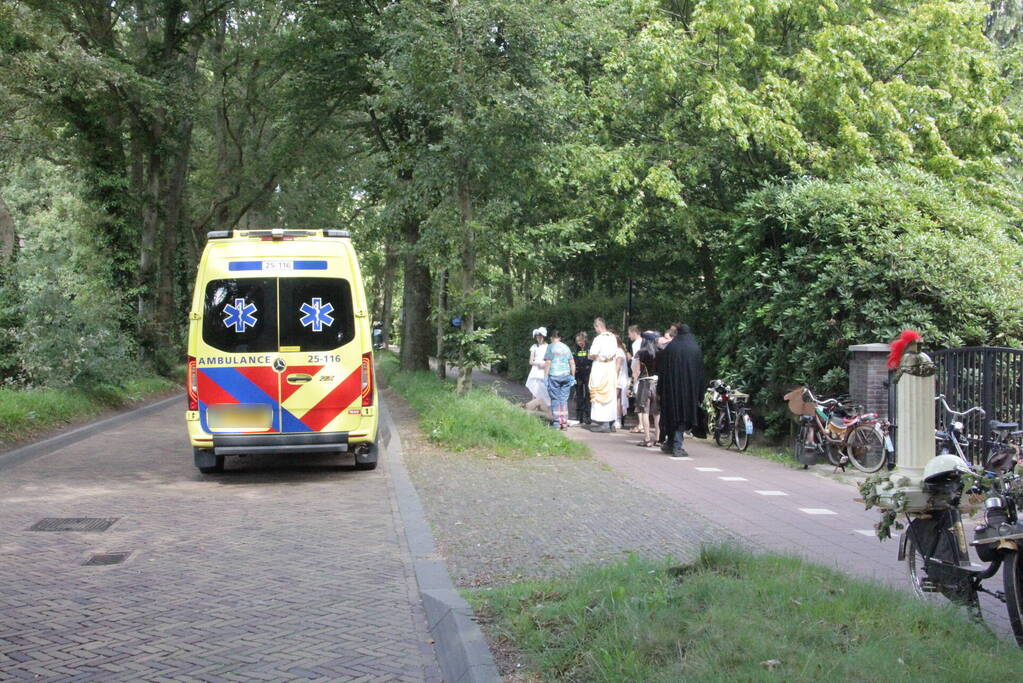 Scooterrijder op de vlucht na botsing met Solex