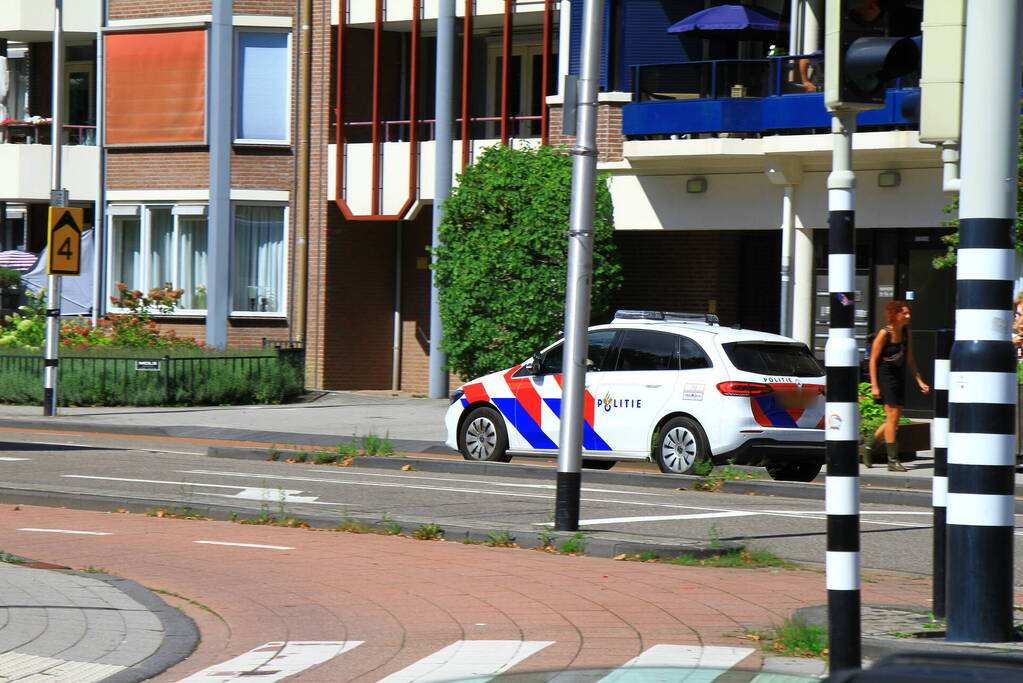 Verwarde naakte man aangehouden door politie