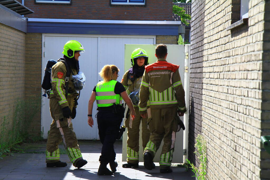 Brand in tuin van woning