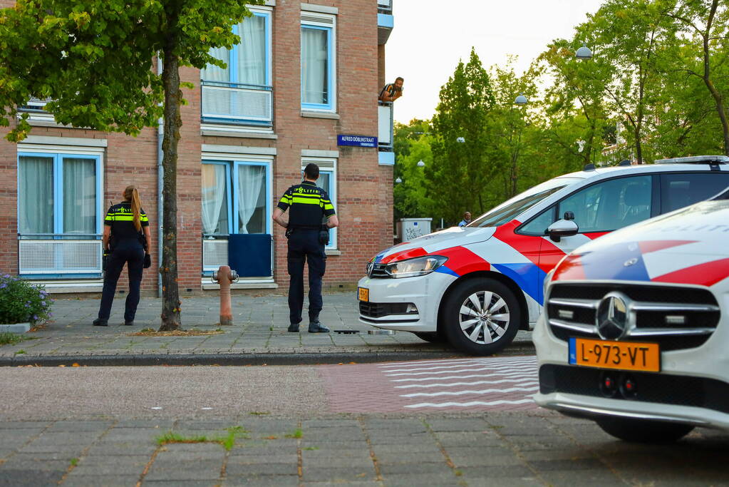 Straat afgezet vanwege steekpartij