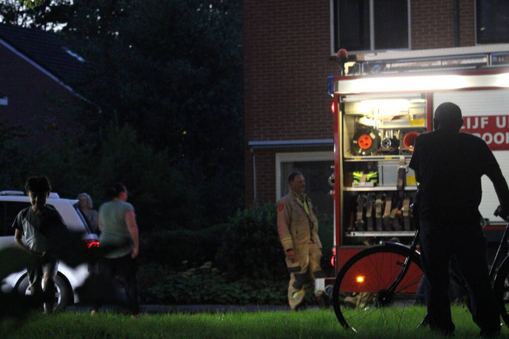 Persoon gewond na brand in woning