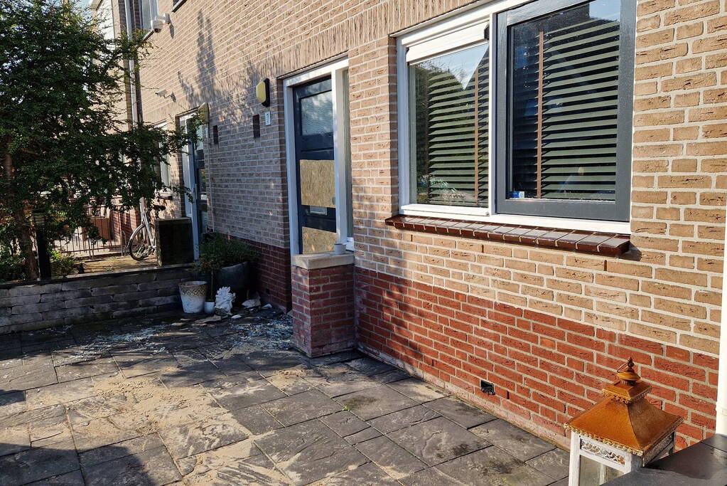 Woning beschadigd door explosief