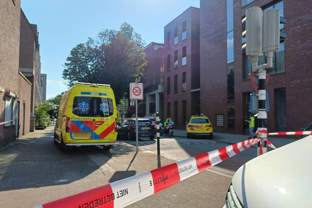 Veel bekijks bij incident in woning