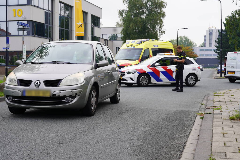 Fiets meegesleept bij ongeval met auto