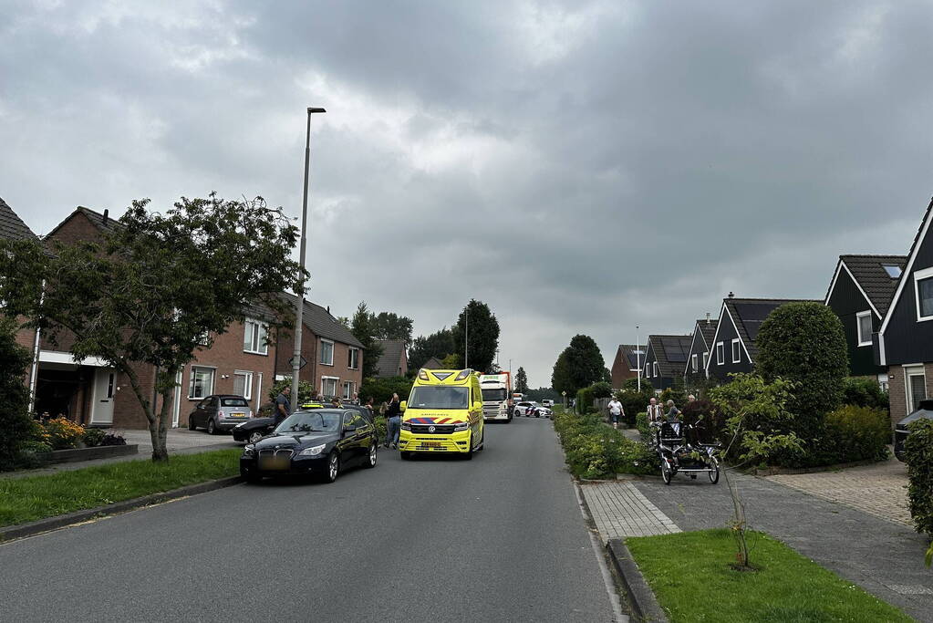 Persoon op driewieler gewond bij botsing met auto