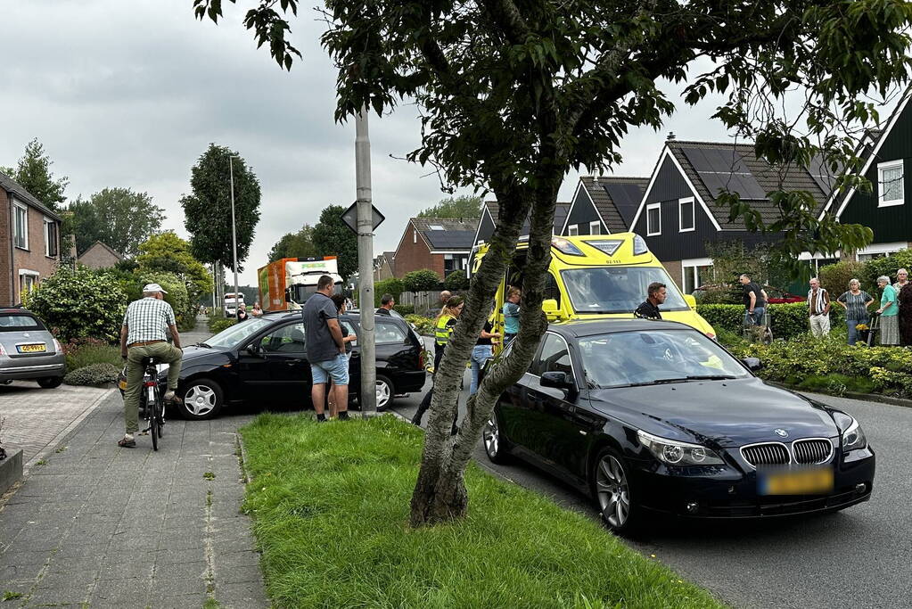 Persoon op driewieler gewond bij botsing met auto