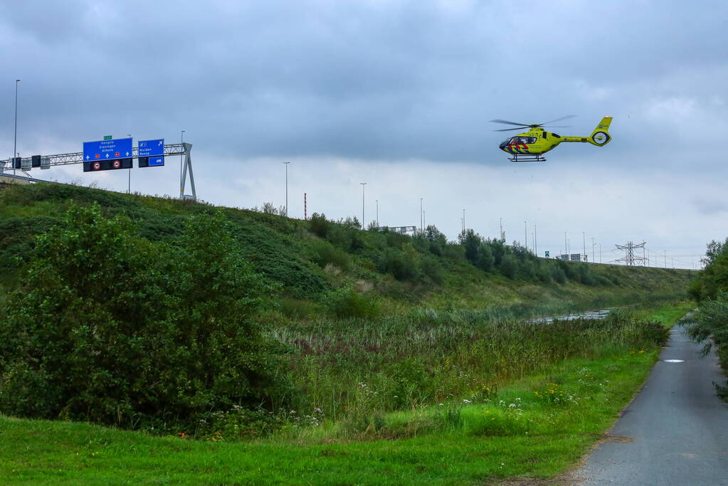 Zoekactie naar mogelijk te water geraakte fietser