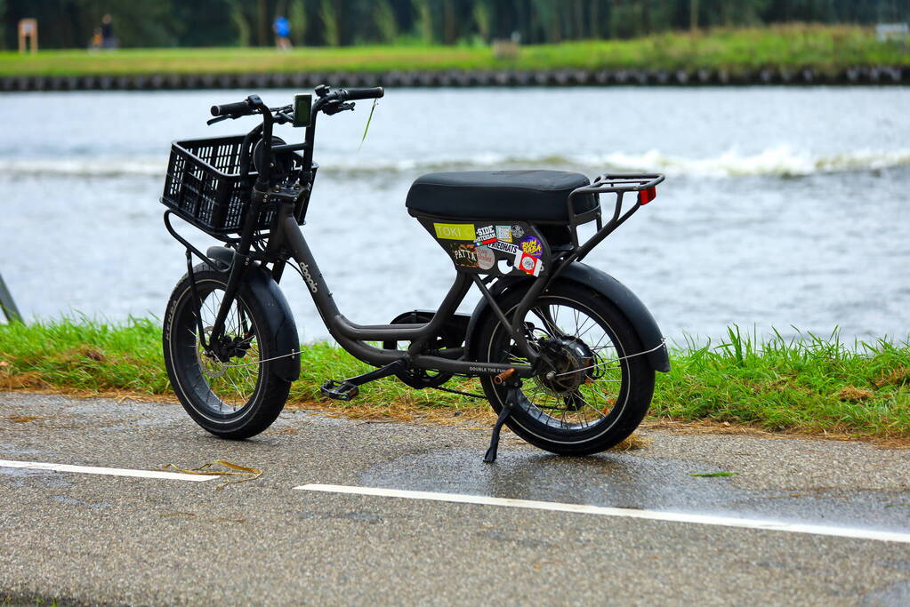 Zoekactie naar mogelijk te water geraakte fietser