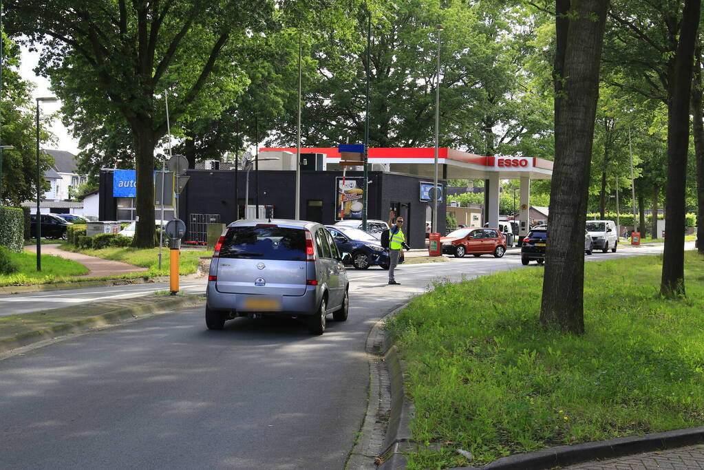 Scooterrijder gewond bij botsing met automobilist