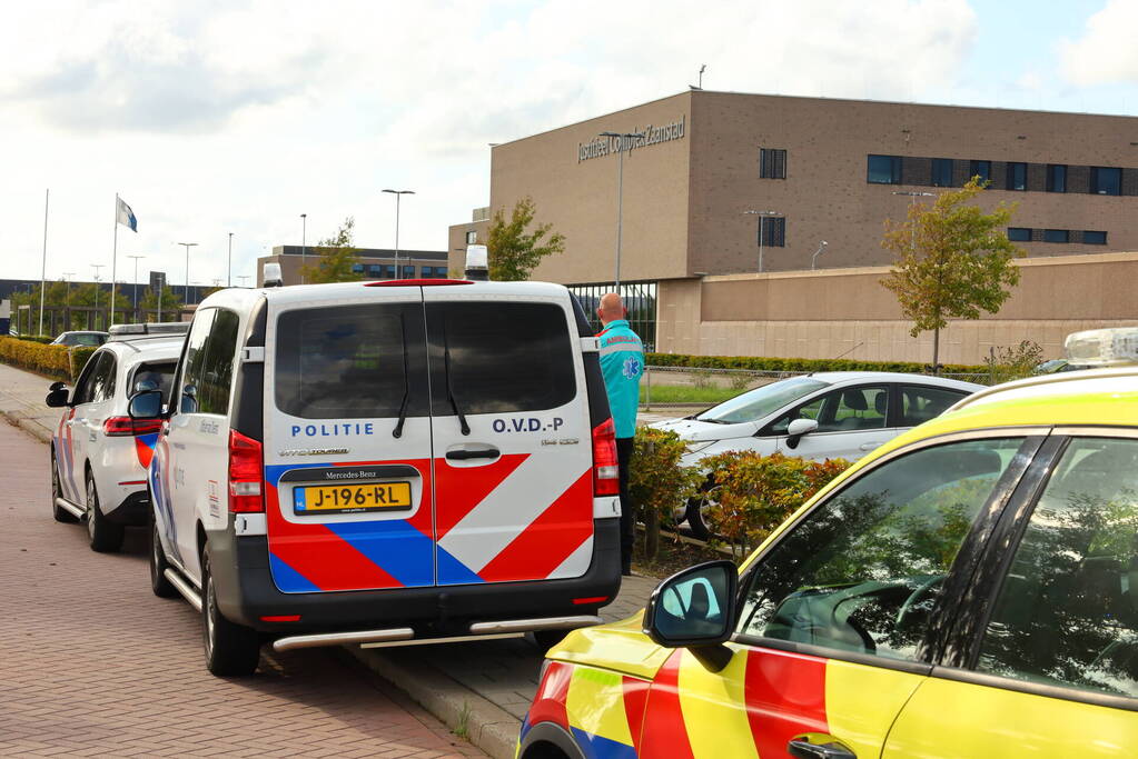 Traumahelikopter ingezet bij brand in cel