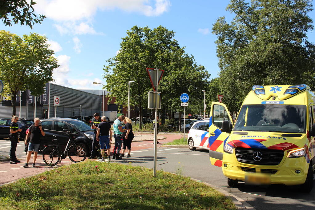 Fietser aangereden door automobilist