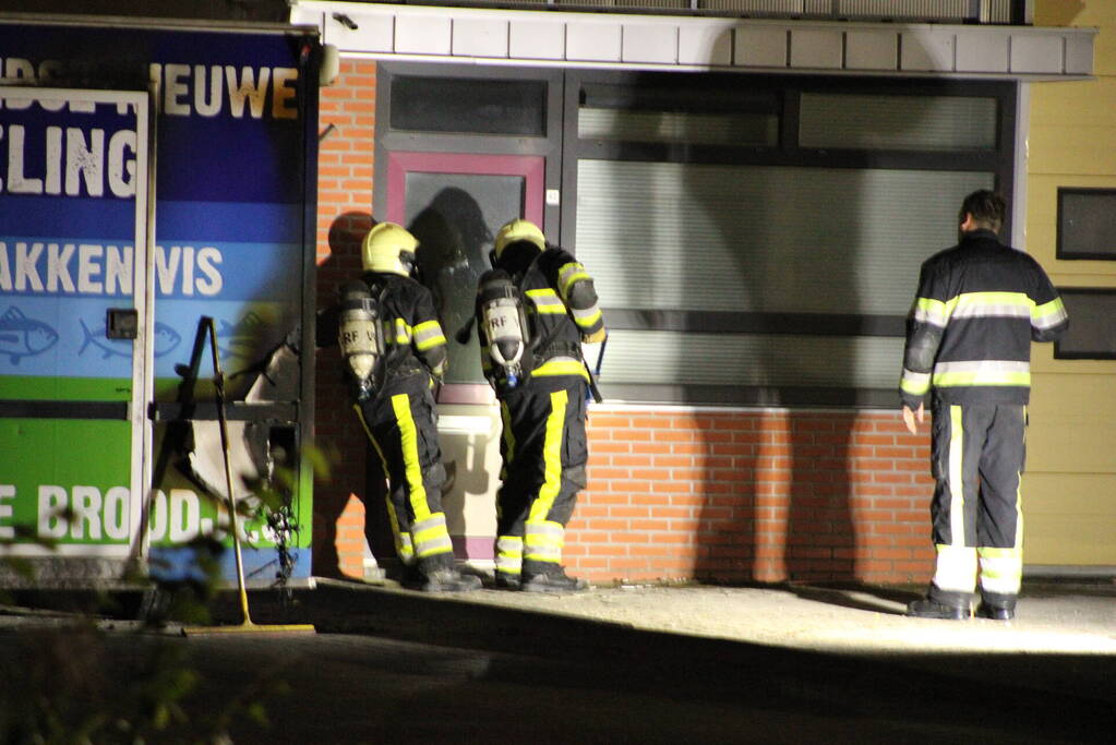 Grote brand in bedrijfspand