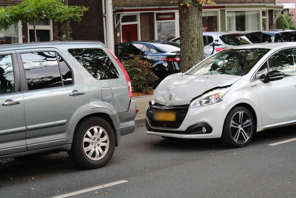 Drie auto's beschadigd bij ongeval