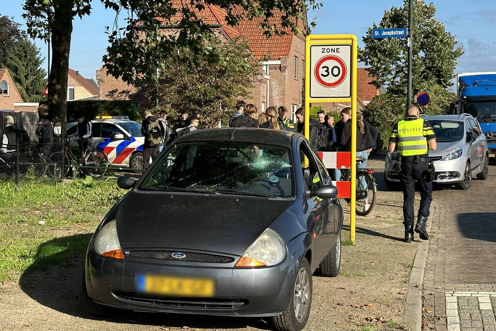 Fietster aangereden tijdens oversteken