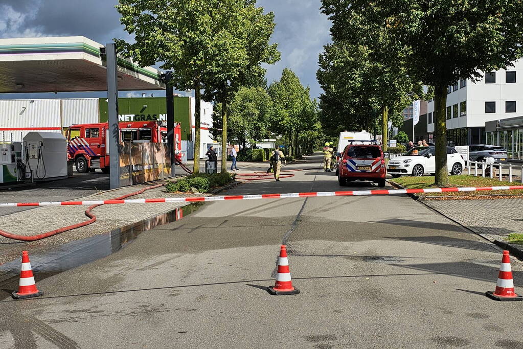 Bedrijven zonder stroom door brand in transformatorhuis