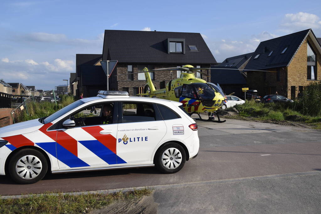 Persoon ernstig gewond na val van hoogte