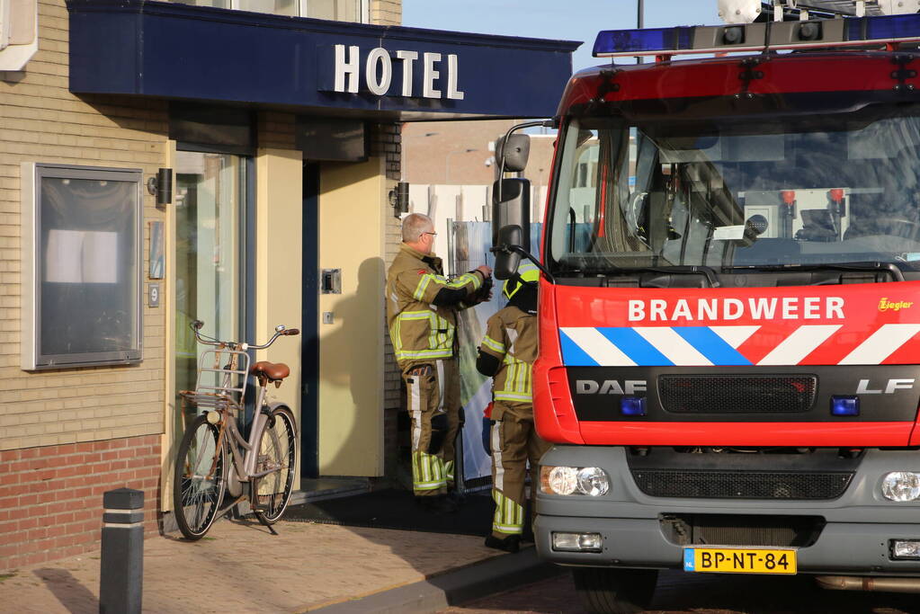 Brand in vriezer van hotel snel onder controle