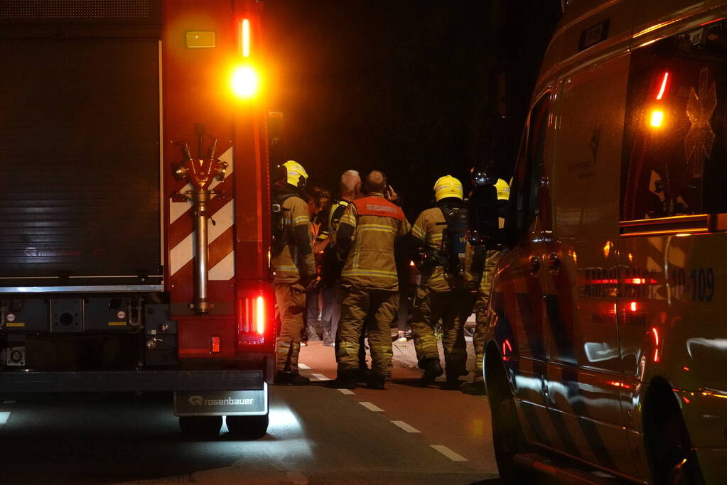 Automobilist richt ravage aan bij eenzijdig ongeval