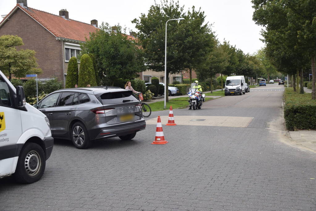 Twee auto's beschadigd bij ongeval op kruising