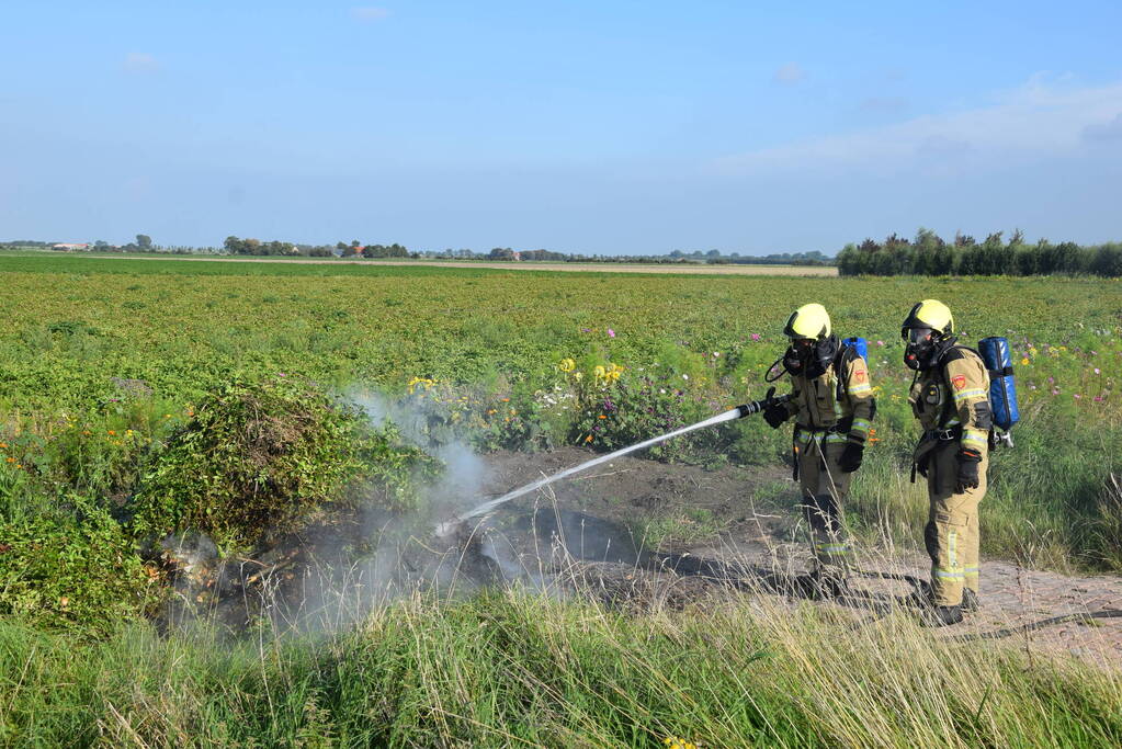 Brand in snoeiafval snel onder controle