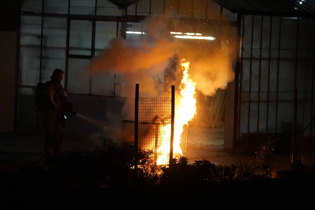 Industriebrand blijkt buitenbrand