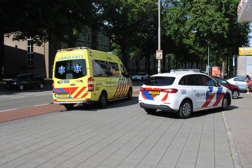 Drie personenauto's betrokken bij aanrijding