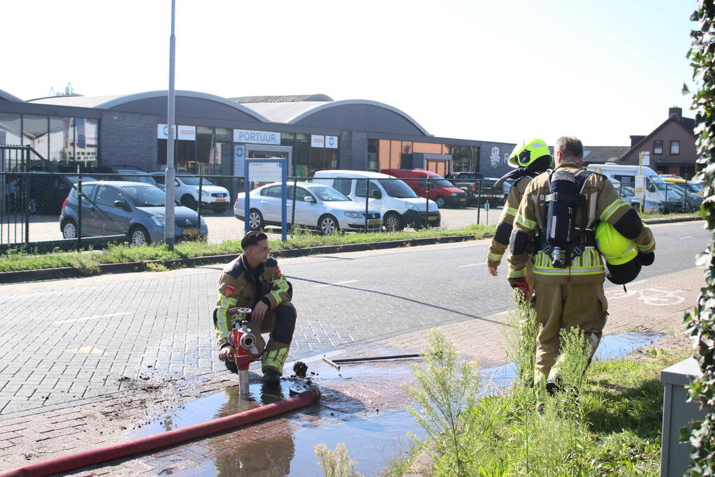 Flinke brand in garagebox