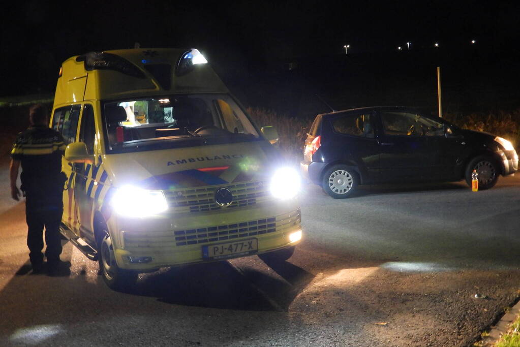 Meisje gewond bij botsing met auto